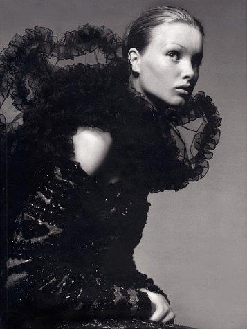 Cover of Yves Saint Laurent