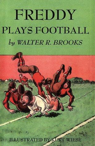Cover of Freddy plays football