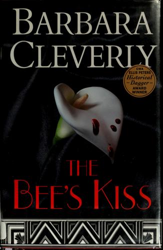 Cover of The bee's kiss